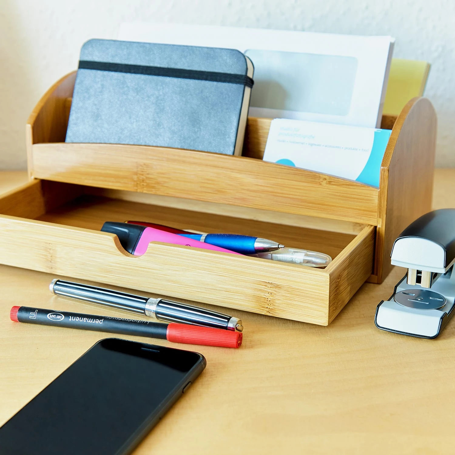 Schreibtischorganizer Mit Schublade 3 Fächer 27,5x11x15 Cm 100% Bambus 2 Schreibtischorganizer Mit Schublade 3 Fächer 27,5x11x15 Cm 100% Bambus – Bild 2